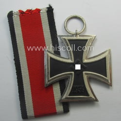 'Eisernes Kreuz II. Klasse' being a non-maker-marked example...