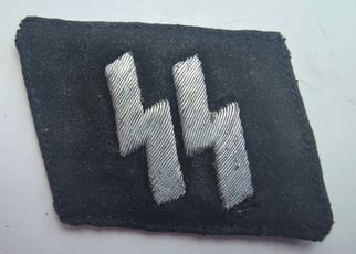 Waffen-SS pattern collar tab ('Kragenspiegel für Unter Führer...