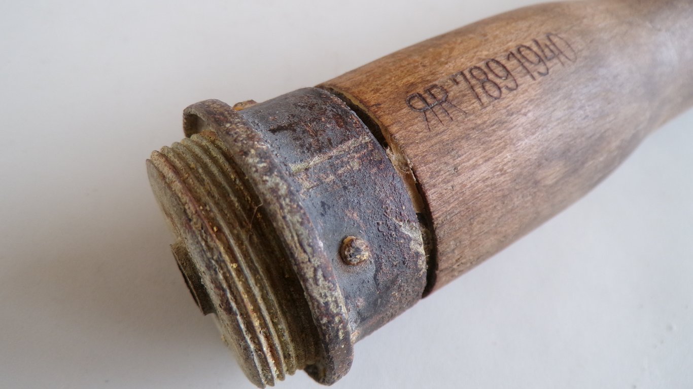 M24 Nebel (Smoke) Wooden Handle