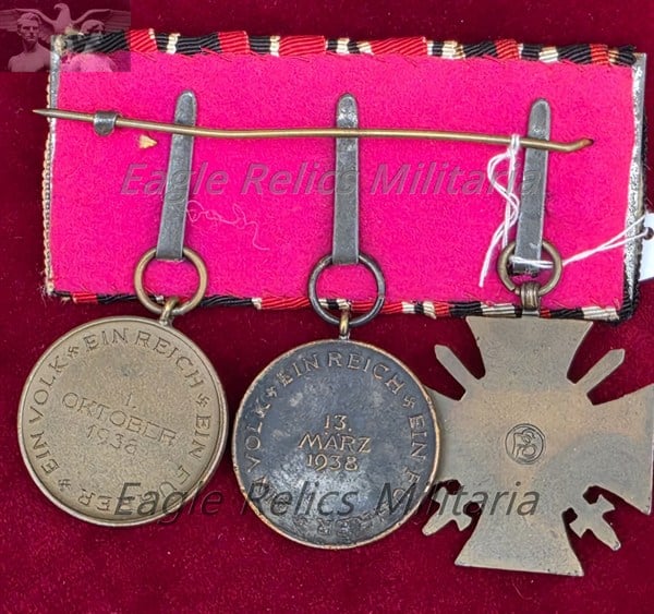 3 Piece Medal Bar