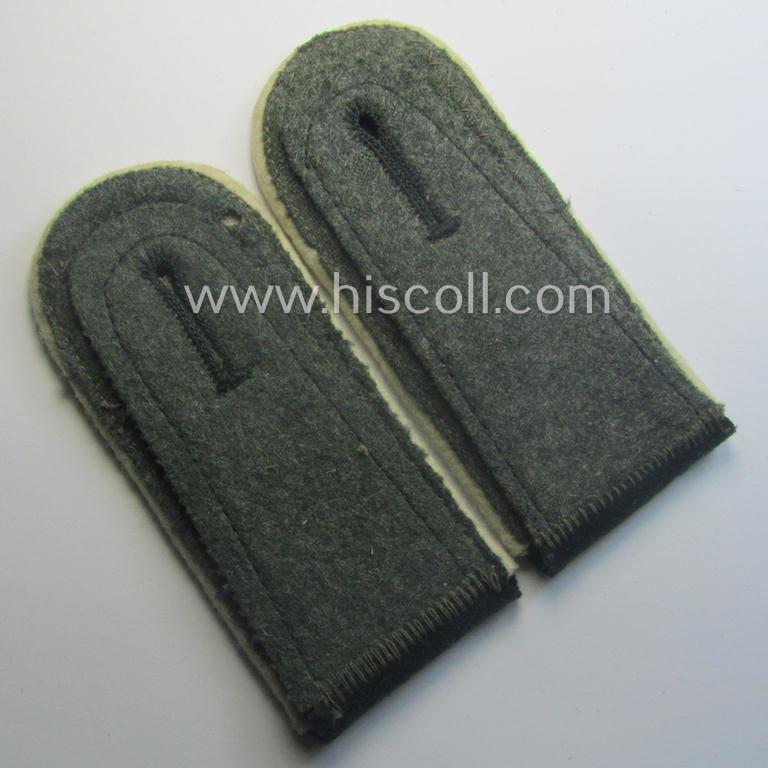 Pair of WH (Heeres) neatly 'cyphered', EM-type shoulderstraps: 'Soldat des Infanterie-Rgts. 74'