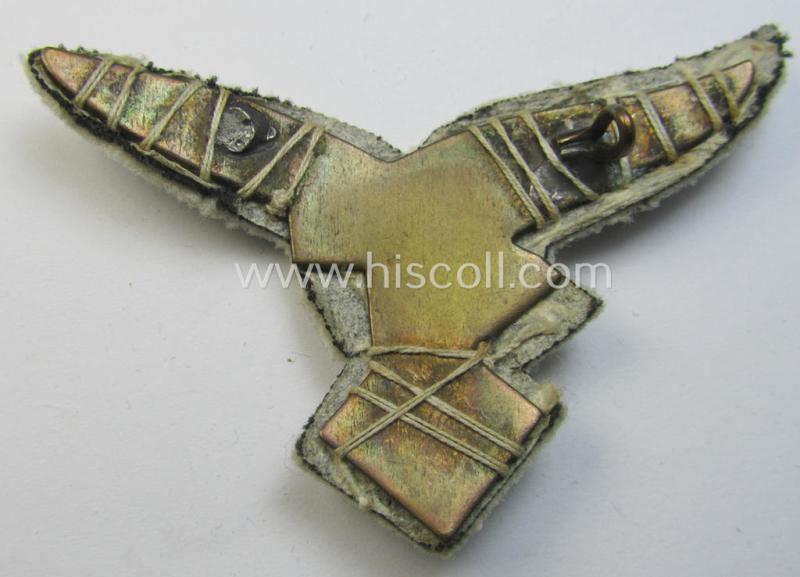 WH (LW) officers'-type visor-cap eagle for the white-topped LW officers'-type visor-caps (ie. 'Sommer-Schirmmützen')