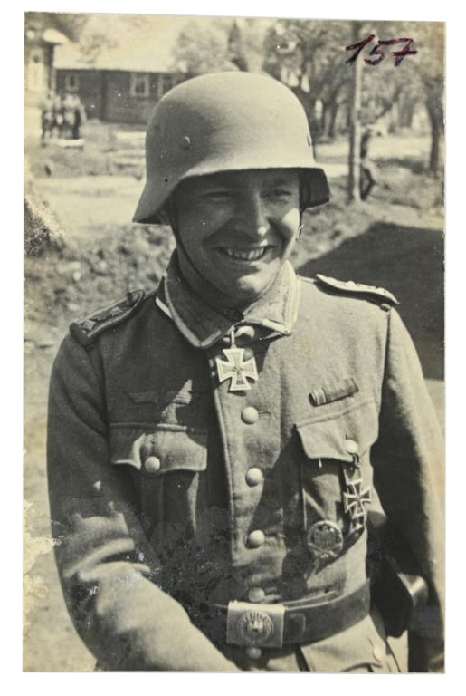 German WH Knight's Cross Awarded Picture 'Oberfeldwebel George Straube'