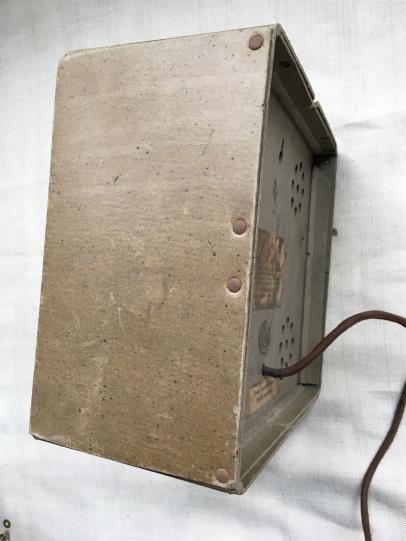 WH (Heer) Carton loudspeaker