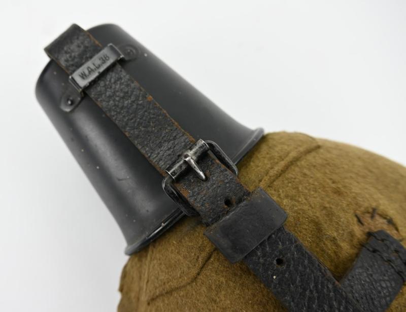 German WH M31 1 Liter Canteen