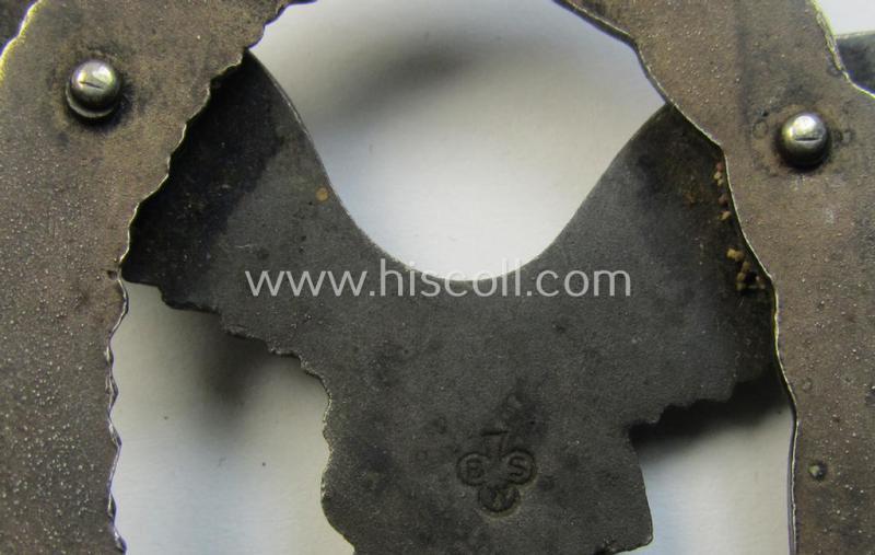 Superb, WH (Luftwaffe) 'Flugzeugführer-Abzeichen' (or: pilots'-badge) being a maker- (ie. 'BSW'-) marked- and typical 'Buntmetall'-based example as was produced by the maker (ie. 'Hersteller') named: 'Brüder Schneider' (ie. 'BSW')