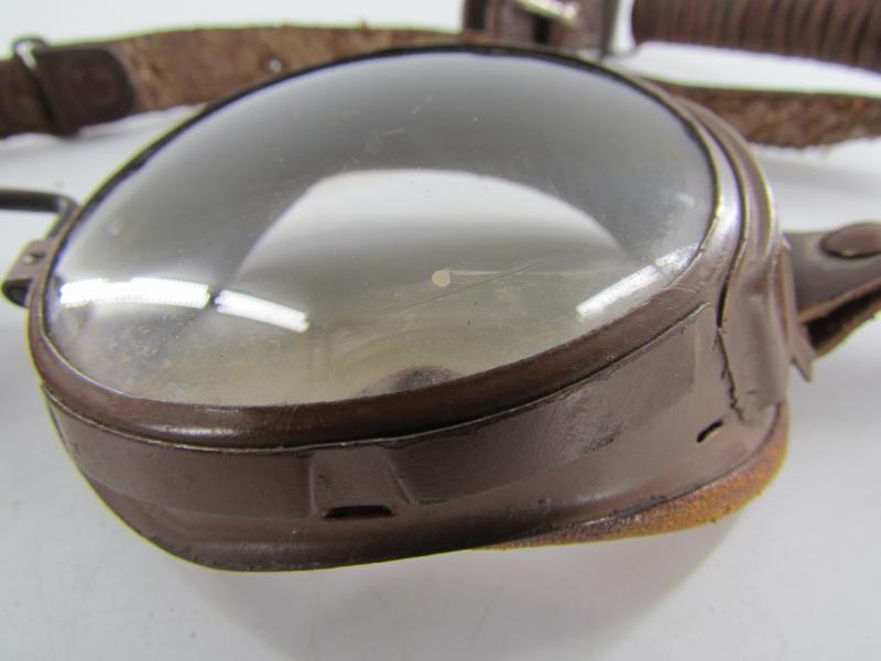 Luftwaffe LKPW101 Flight Crews Leather Winter Helmet With Flight Goggles