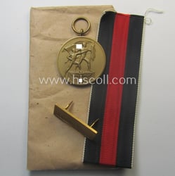 WH Czech-occupation- (ie. 'Anschluss'-) medal: '1. Oktober 1938'...