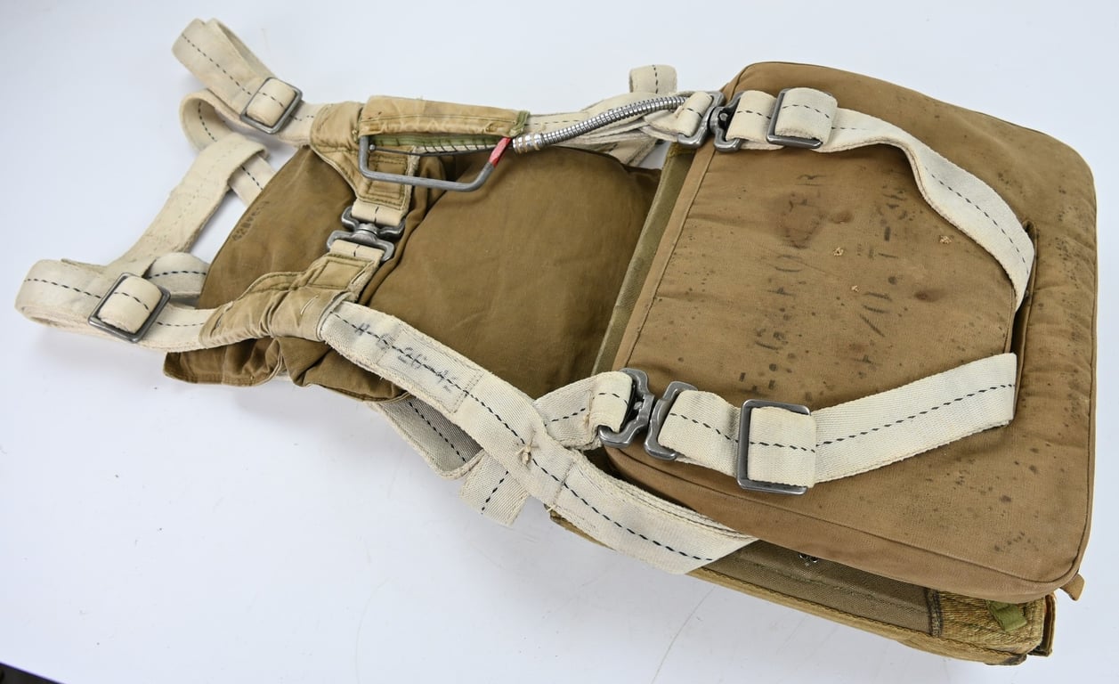 USAAF WW2 Named AN6510-1 Seat Parachute Harness Assembly