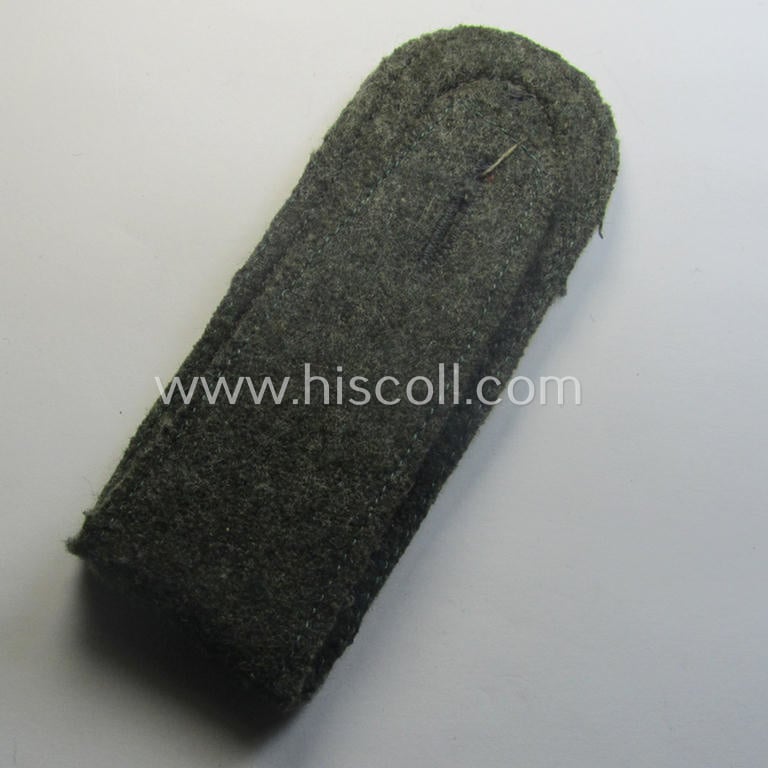 Single, WH (Heeres) NCO-type shoulderstrap: 'Feldwebel des Infanterie-Rgts. 44'