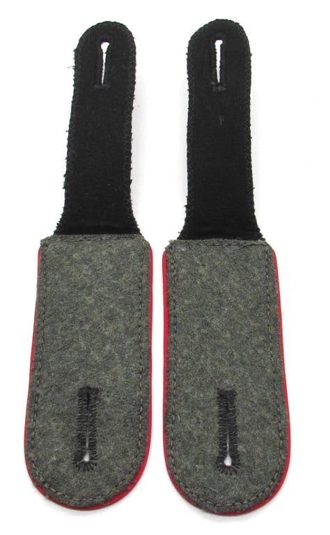 Waffen SS EM/NCO Artillery Shoulder Boards