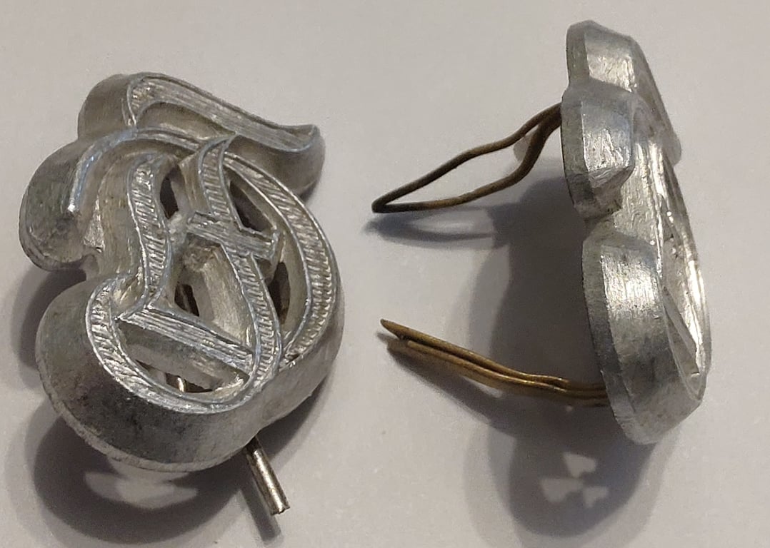 Waffen-SS NCO DF (Der Führer)shoulder strap ciphers