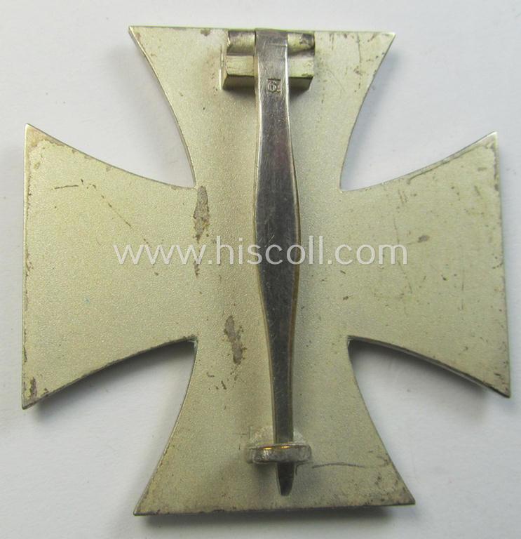 'Eisernes Kreuz 1. Kl.' in etui by the maker (ie. 'Hersteller'): 'Fritz Zimmermann'