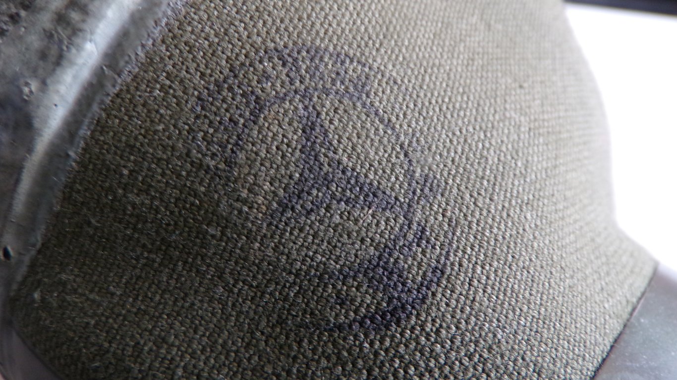 Daimler Benz Factory Guard Gasmask