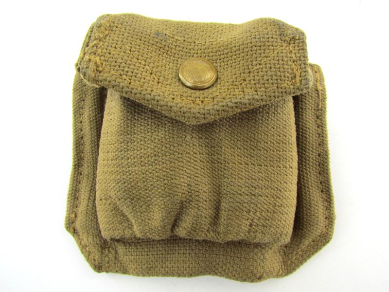 British WWII Revolver Ammo Pouch