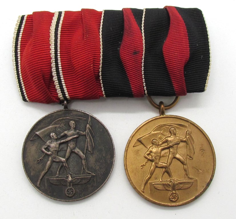 Two piece medal war with annexation medals