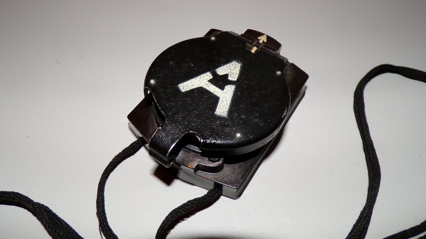 Marschkompass A by CXN