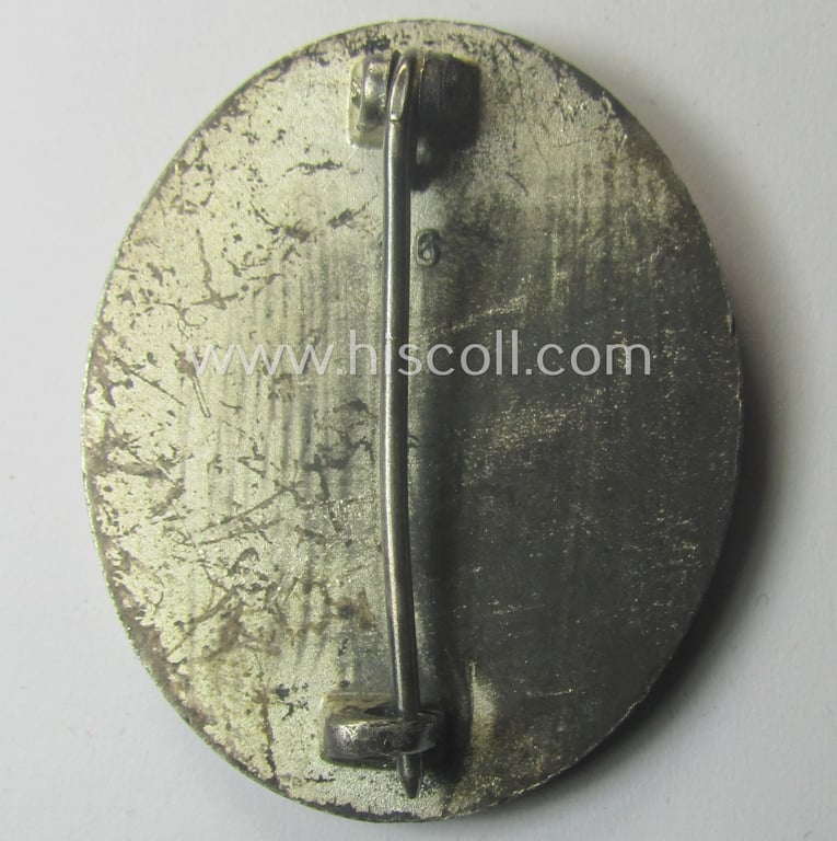 'Verwundeten-Abzeichen in Silber' being a clearly maker- (ie. '26'-) marked- and typical zinc- (ie. 'Feinzink'-) based example as was produced by the desirable maker: 'B.H. Mayer's Kunstprägeanstalt'