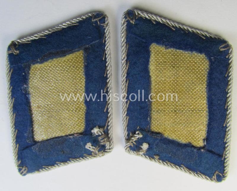Superb - and fully matching! - pair of WH (Luftwaffe) officers'-type collar-patches (ie. 'Kragenspiegel für Offiziere') as executed in darker-blue-coloured wool as was intended for usage by an: 'Oberleutnant o. Arzt der der Sanitäts-Truppen'