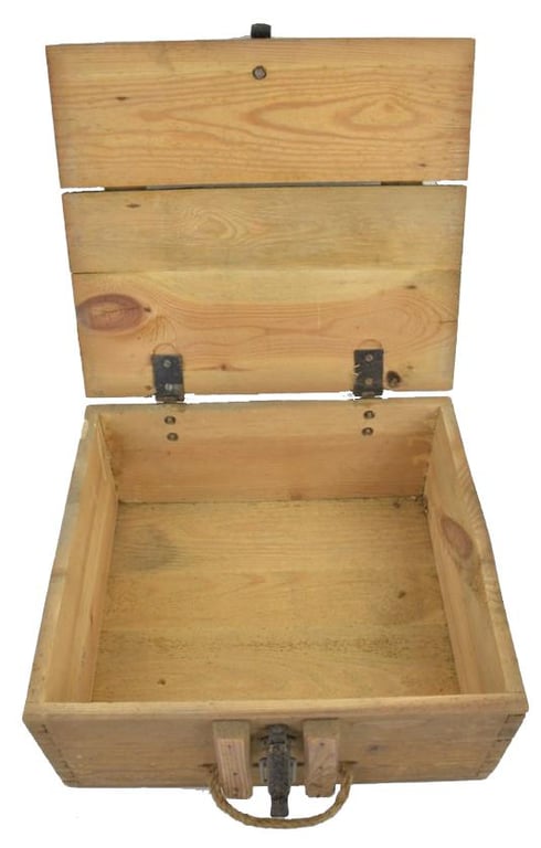 German WH 12 Bd Kg 42 Gb Ammunition Box
