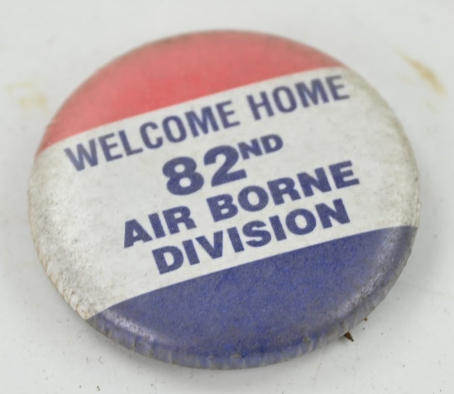US WW2 82nd Airborne Division Welcome Home Button