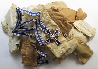 'Ehrenkreuz der Deutschen Mutter - Dritte Stufe' that...