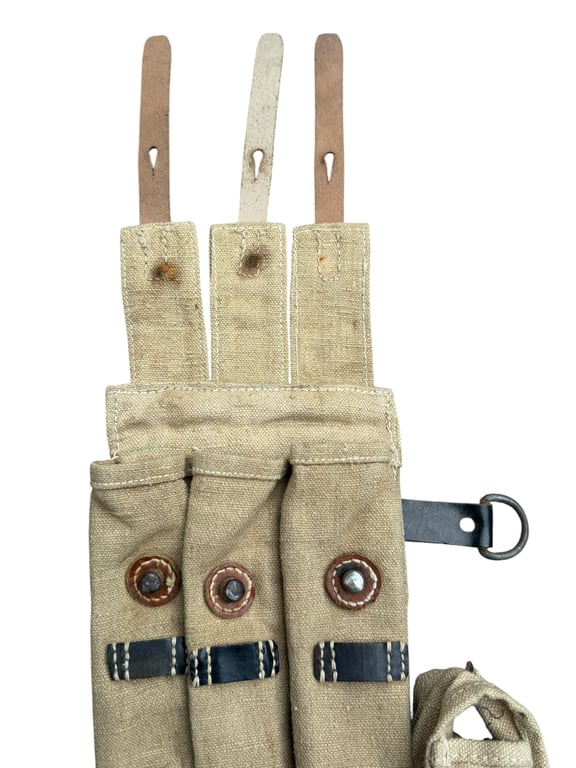 MP 38.40 Tan 'clg 43' Pouch set