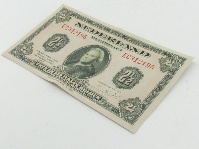 WWII money from the Netherlands 1943