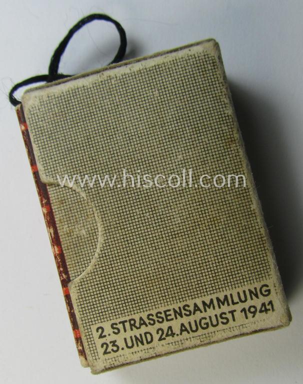 Interesting - and fairly unusually seen! - complete, W.H.W.- ie. DRK- (ie. 'Winterhilfswerke o. Deutsches Rotes Kreuz'-) related miniature-book-set entitled: '2. Kriegs-Hilfswerk - 2. Strassensammlung 23. und 24. August 1941'