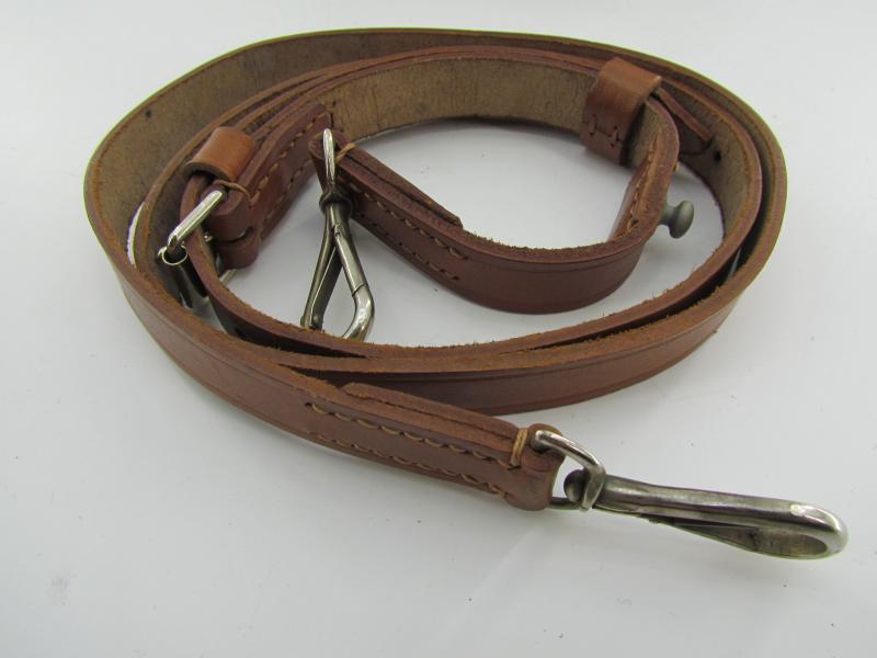 Deutsches Rotes Kreuz D. R. K. Sanitätslager Babelsberg Medical Pouch