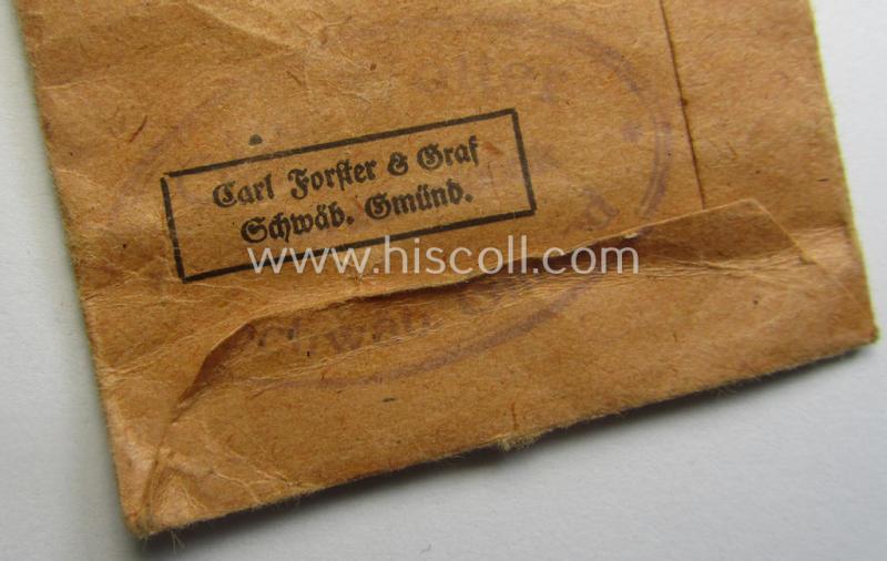 Medal-set: 'KvK 2. Klasse m. Schwn.' being a non-maker-marked specimen that came stored in its period pouch by the 'Hersteller': 'Carl Forster & Graf - Schwäb. Gmund'