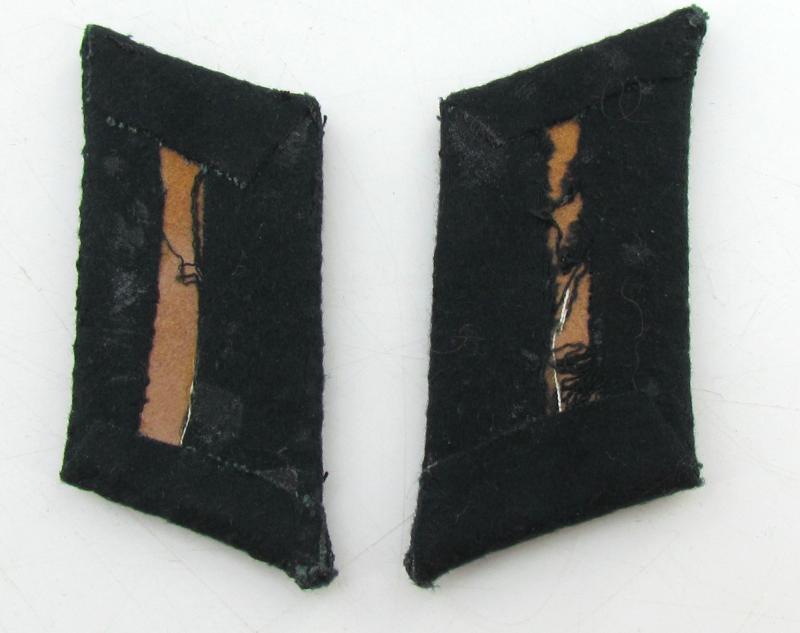 Wehrmacht ( Heer ) Artillery Officers Collar Tabs