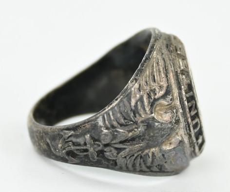 US Navy WW2 Ring