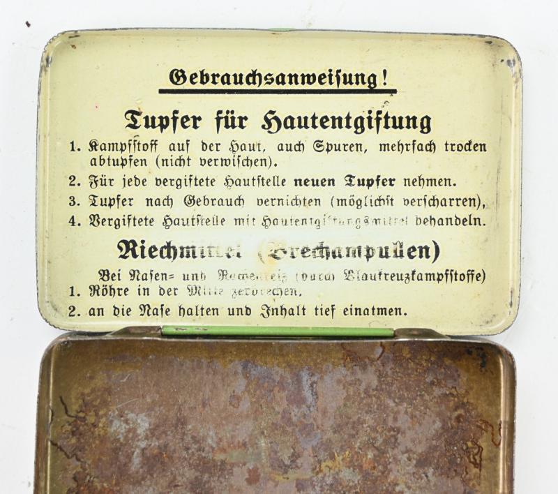 German WH Tin Can of 'Tupfer'