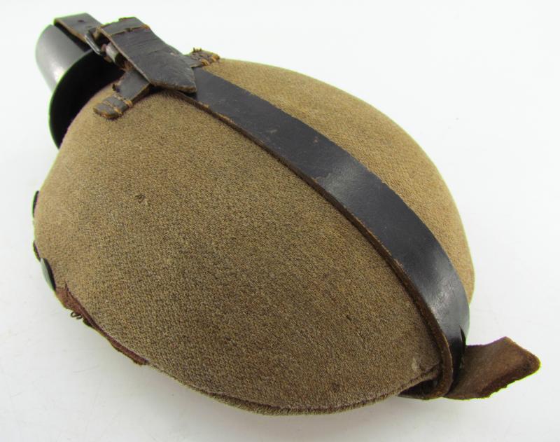 Wehrmacht M42 Canteen with Gabardine Cover