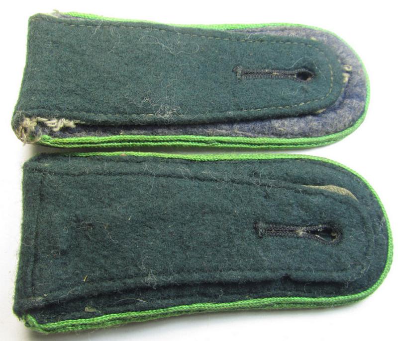 Superb - and fully matching! - pair of WH (Heeres) NCO-type (ie. 'M36-/M40'-pattern- and 'rounded styled-') shoulderstraps as was intended for usage by an: 'Feldwebel eines Panzer-Grenadier Rgts.'