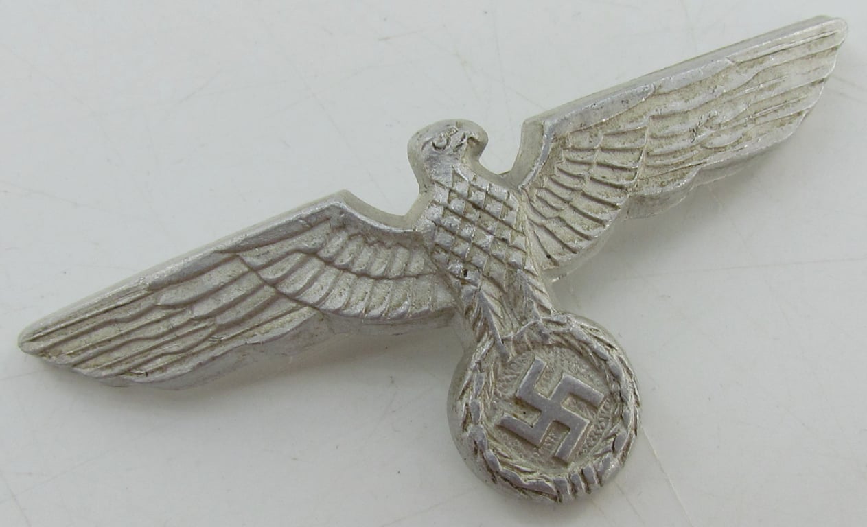 Wehrmacht (Heer) metal Visor Cap Eagle