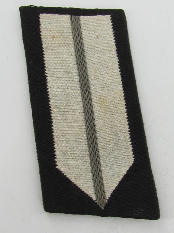 Single RAD ( Reichsarbeitsdienst ) Collar Tab