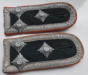 Wehrmacht Feldgendarmerie M36 NCO shoulder straps