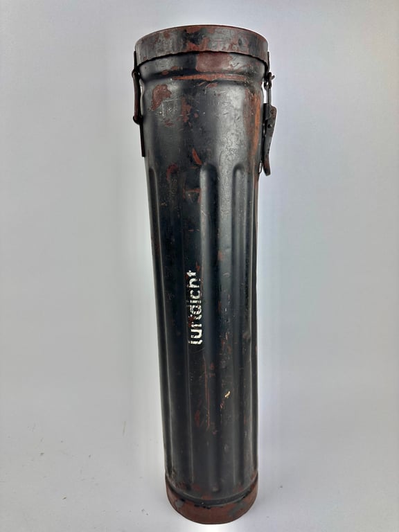 WW2 German Airtight metal container for 10 cm grenade 39 red HL (haul charge).