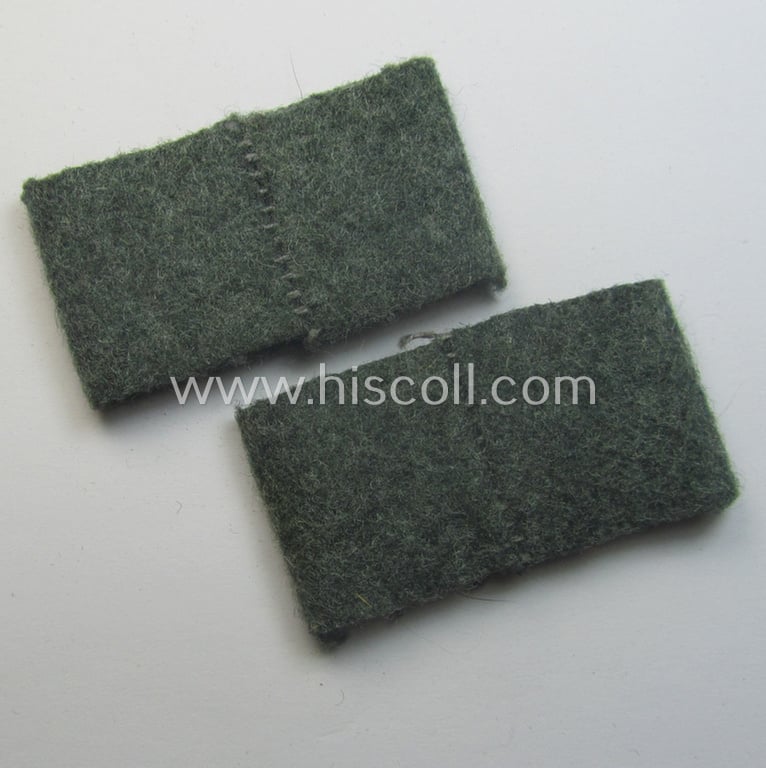 Pair of WH (Heeres) 'Artillerie'-related, so-called: regimental shoulderstrap-'slip-ons' (ie. 'Schulterstück-Überschuben') as was intended for usage by a: 'Soldat des Artillerie-Rgts. 246'