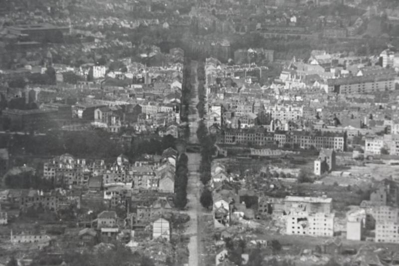 US WW2 Signal Corps Photo 'City of Aachen' 1944