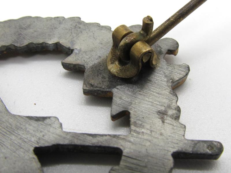 Kriegsmarine coastal artillery war badge by Steinhauer & Lück