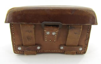 Wehrmacht ‘Sanitäter’ medic pouch by dny 1942