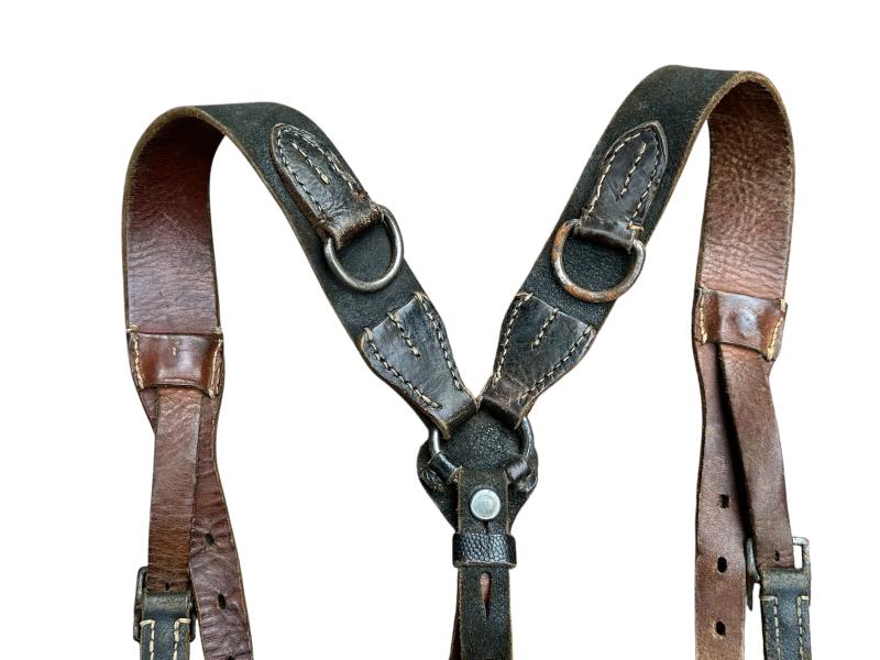 German WWII Leather Y-Straps
