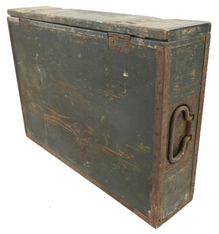 German WH Artillery Ammunition Box