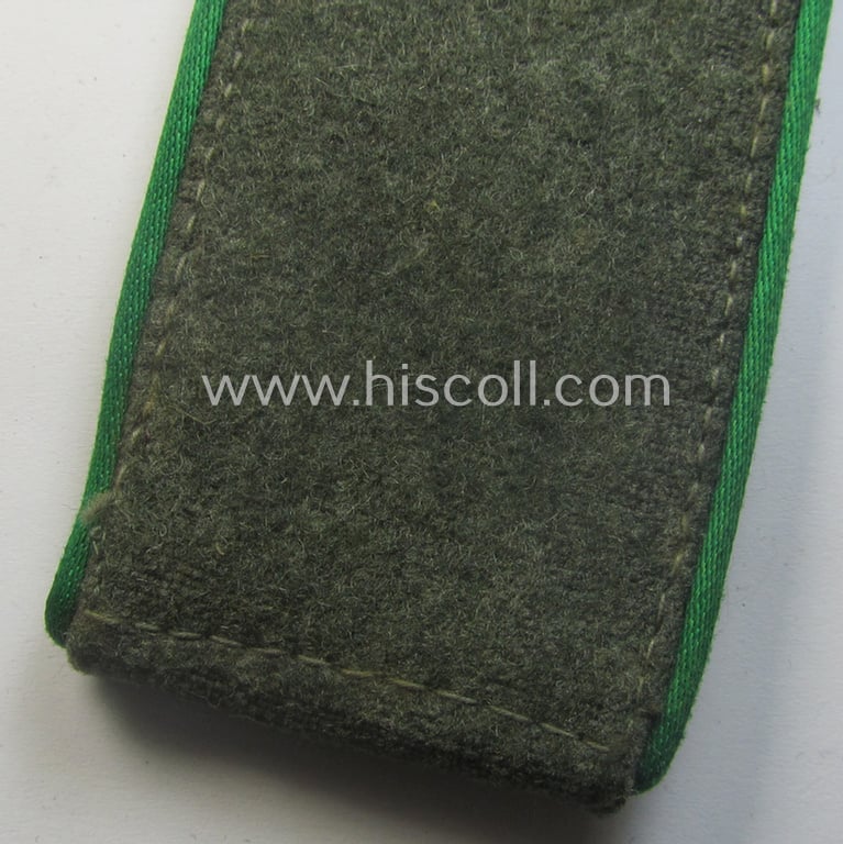 Single, 'M41- o. M43'-pattern WH (Heeres) EM-type shoulderstrap: 'Soldat der Jäger- o. Gebirgsjäger-Trpn.'