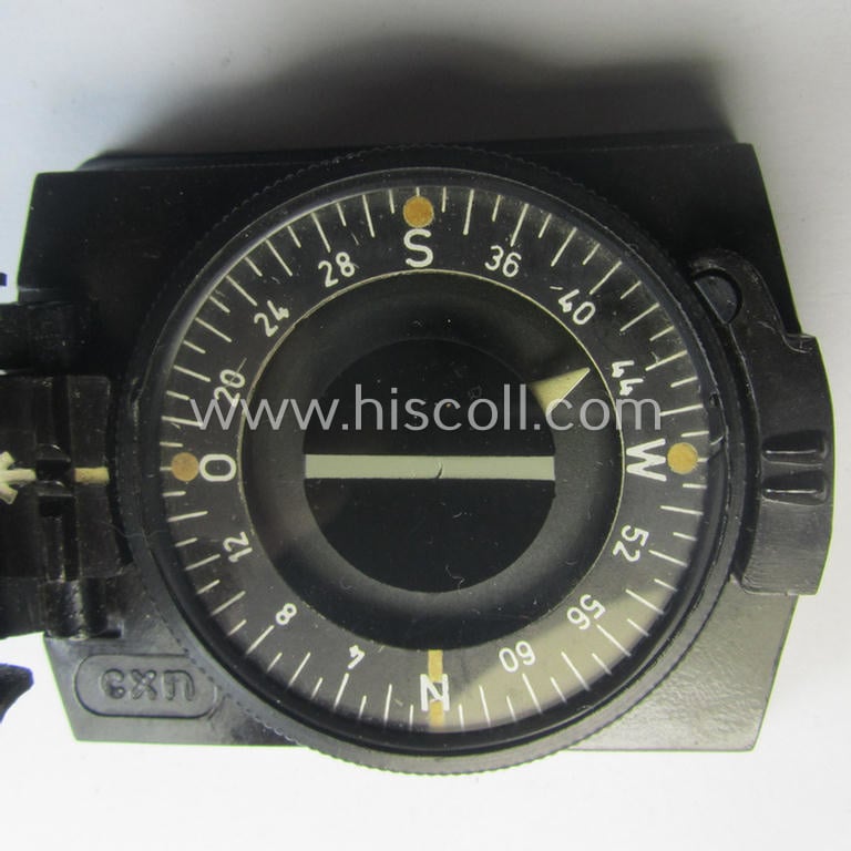 'Standard-issue'-pattern WH compass (or: 'Marschkompass') as executed in black-coloured 'Bakelite' being - I deem - a later-war-period- and/or maker- (ie. 'CXN'-) marked example