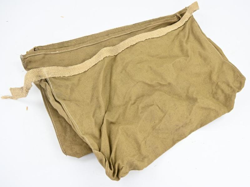 German WH 2cm Ammunition Magazine Carrying Pouch Set