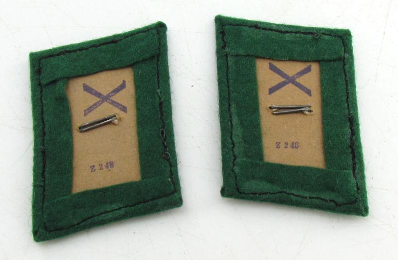 Luftwaffe Field Division 'Flieger' collar tabs
